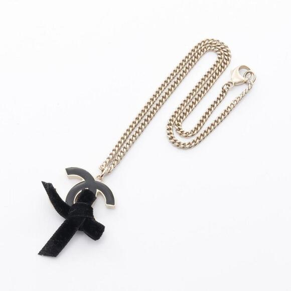 CHANEL Gold Logo Necklace - Picture 4 of 7
